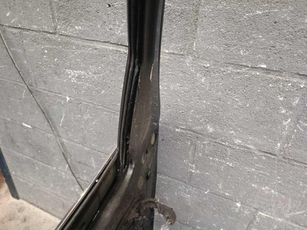 PORTE ARRIERE DROITE VOLVO - Vue 3